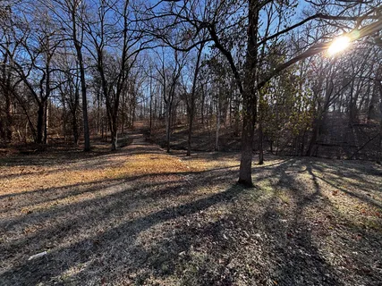 $290,000 | 110 Lakeside Park Drive, Hendersonville, TN 37075