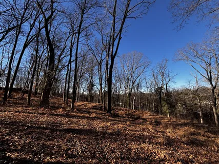 $290,000 | 110 Lakeside Park Drive, Hendersonville, TN 37075