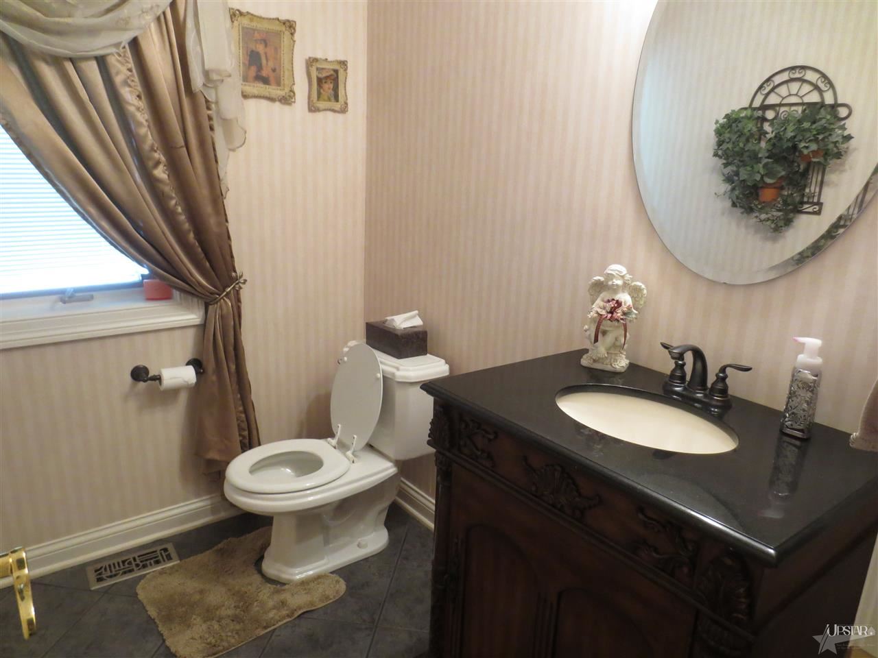 1022 Twin Lakes Drive Decatur, IN 46733 - Photo 8 of 25 Gallery Image 8