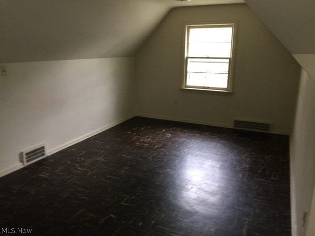 4039 Buxton Road Cleveland, OH 44121 - Photo 8 of 15