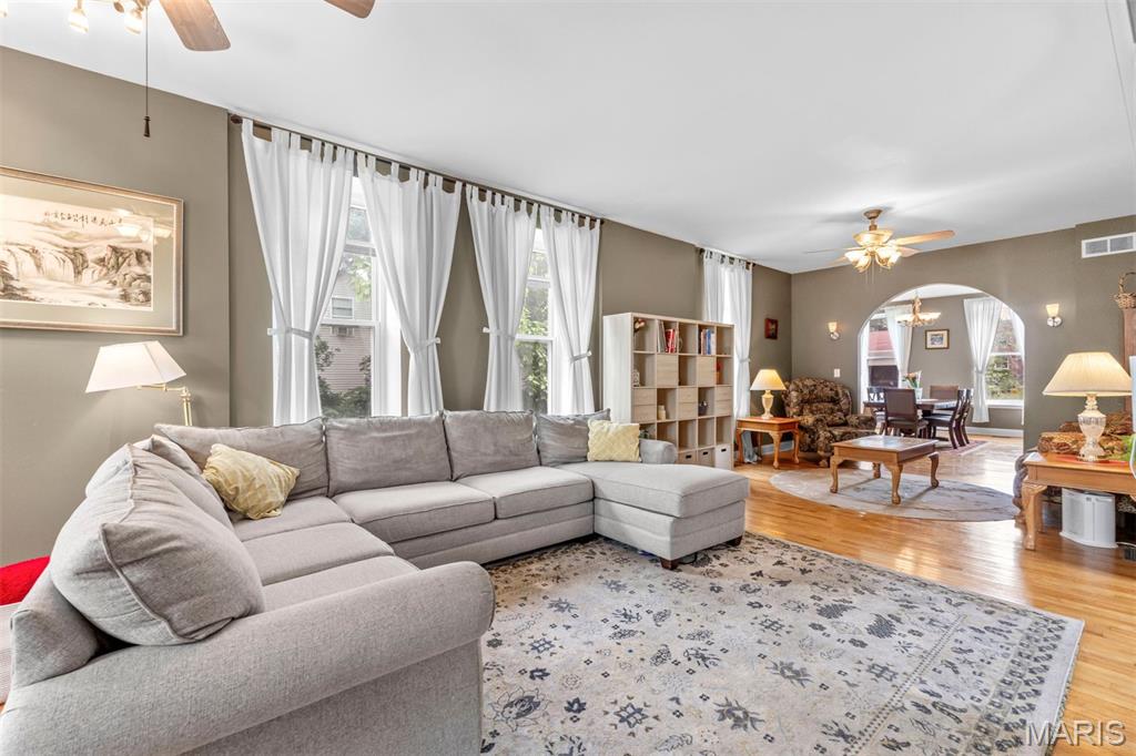 3136 Rutger Street St. Louis, MO 63104 - Photo 3 of 35