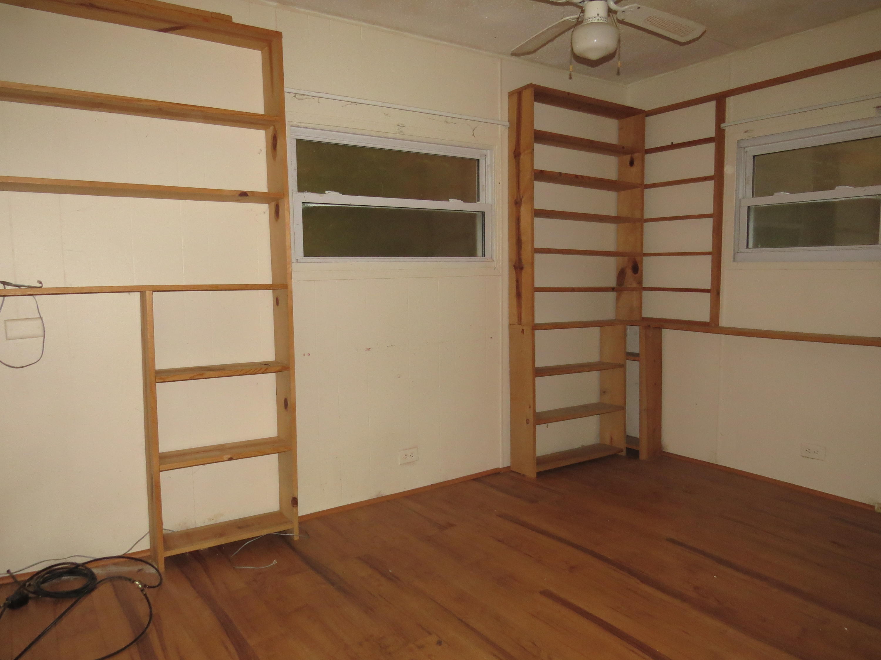 1805 Treetop Road Appalachia, VA 24216 - Photo 19 of 22 Second BR