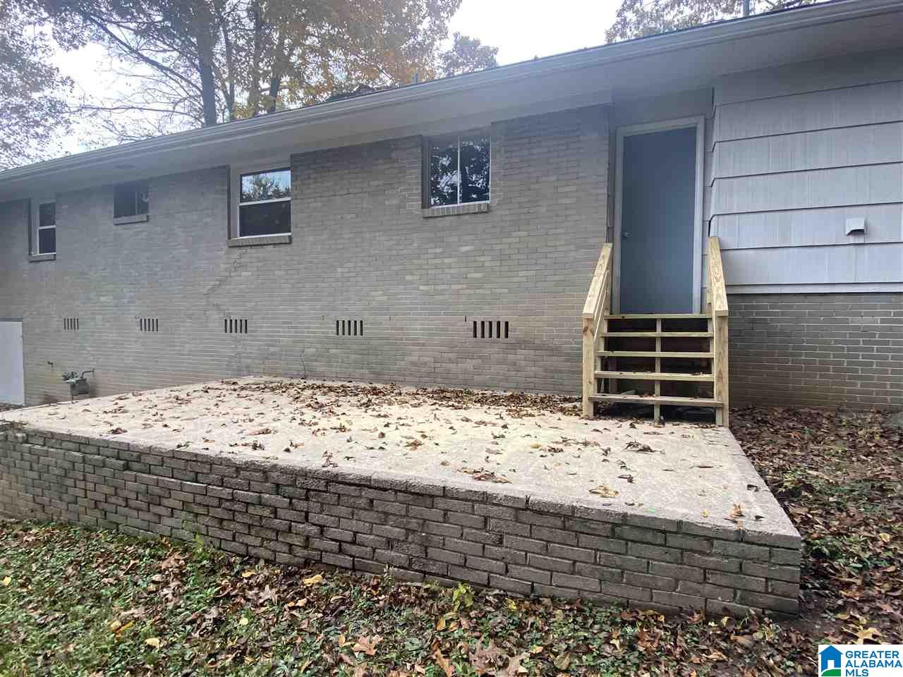 921 Barnisdale Road Birmingham, AL 35235 - Photo 11 of 12