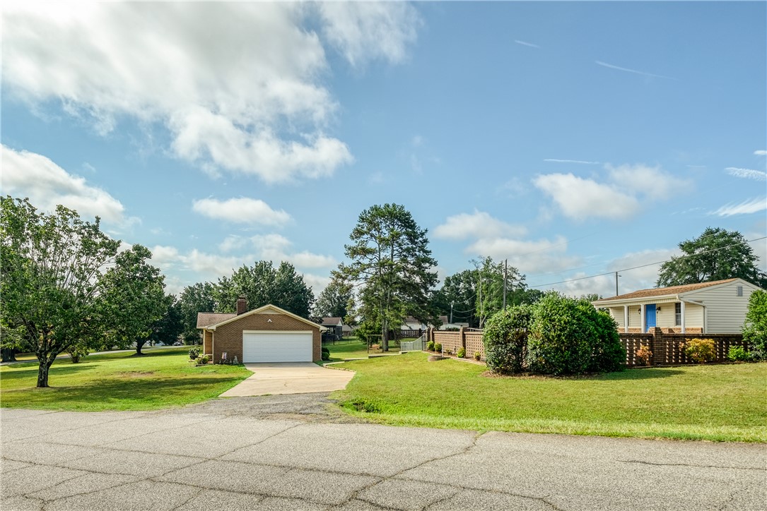 7 Lisa Drive Williamston, SC 29697 - Photo 22 of 26