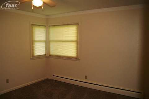 2188 South Dye Road Flint, MI 48532 - Photo 29 of 49 20402383-28.JPG