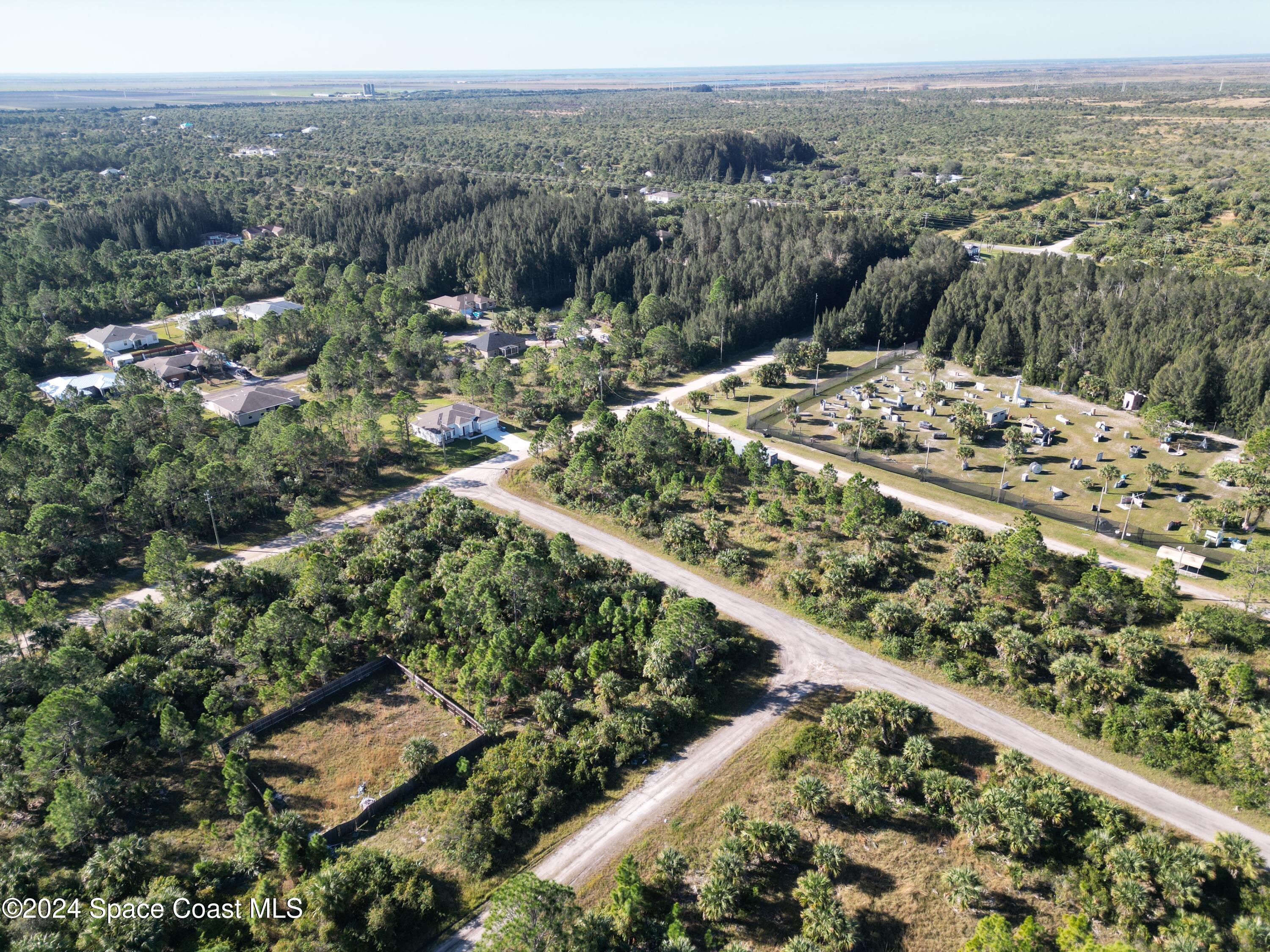 699 Laika Road Southwest Palm Bay, FL 32908 - Photo 7 of 10 Aerial