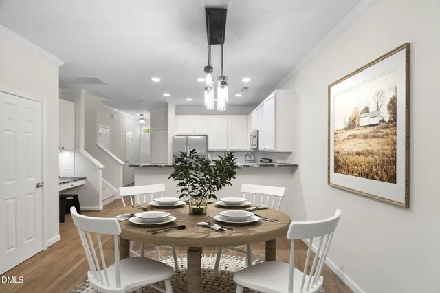 $2,000 | 102 Jamison Woods Lane, Apex, NC 27539