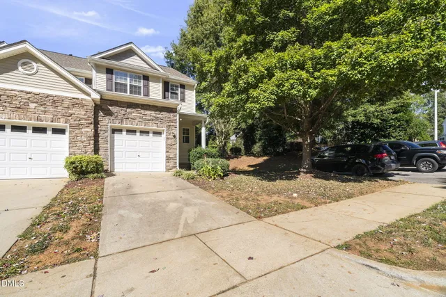 $2,000 | 102 Jamison Woods Lane, Apex, NC 27539