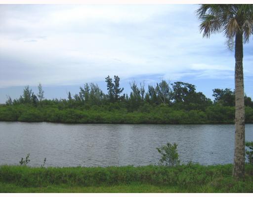 3 Old Jupiter Beach Road Jupiter, FL 33477 - Photo 1 of 5 Primary Photo