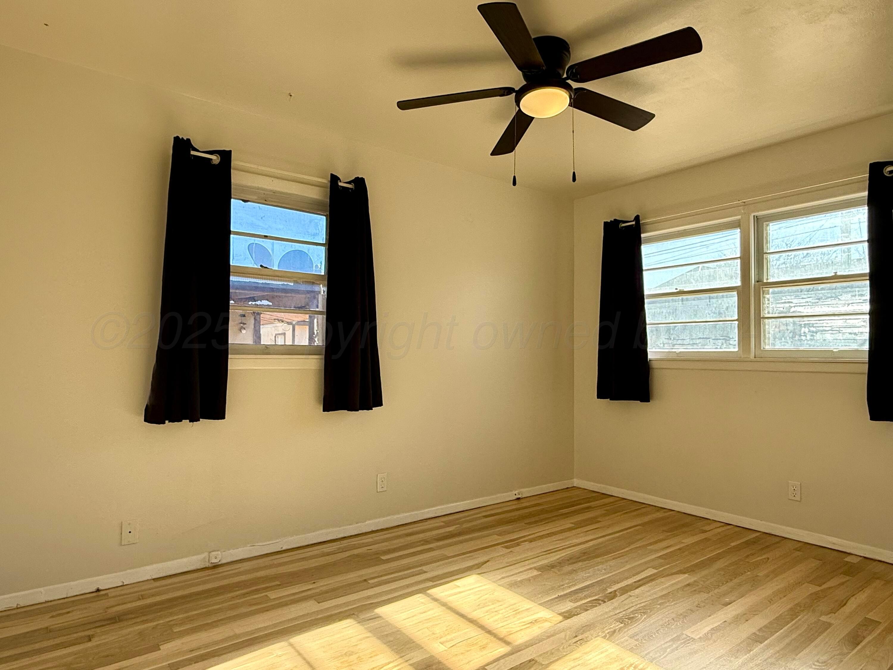 200 Teague Street Borger, TX 79007 - Photo 23 of 30 3rd bedroom