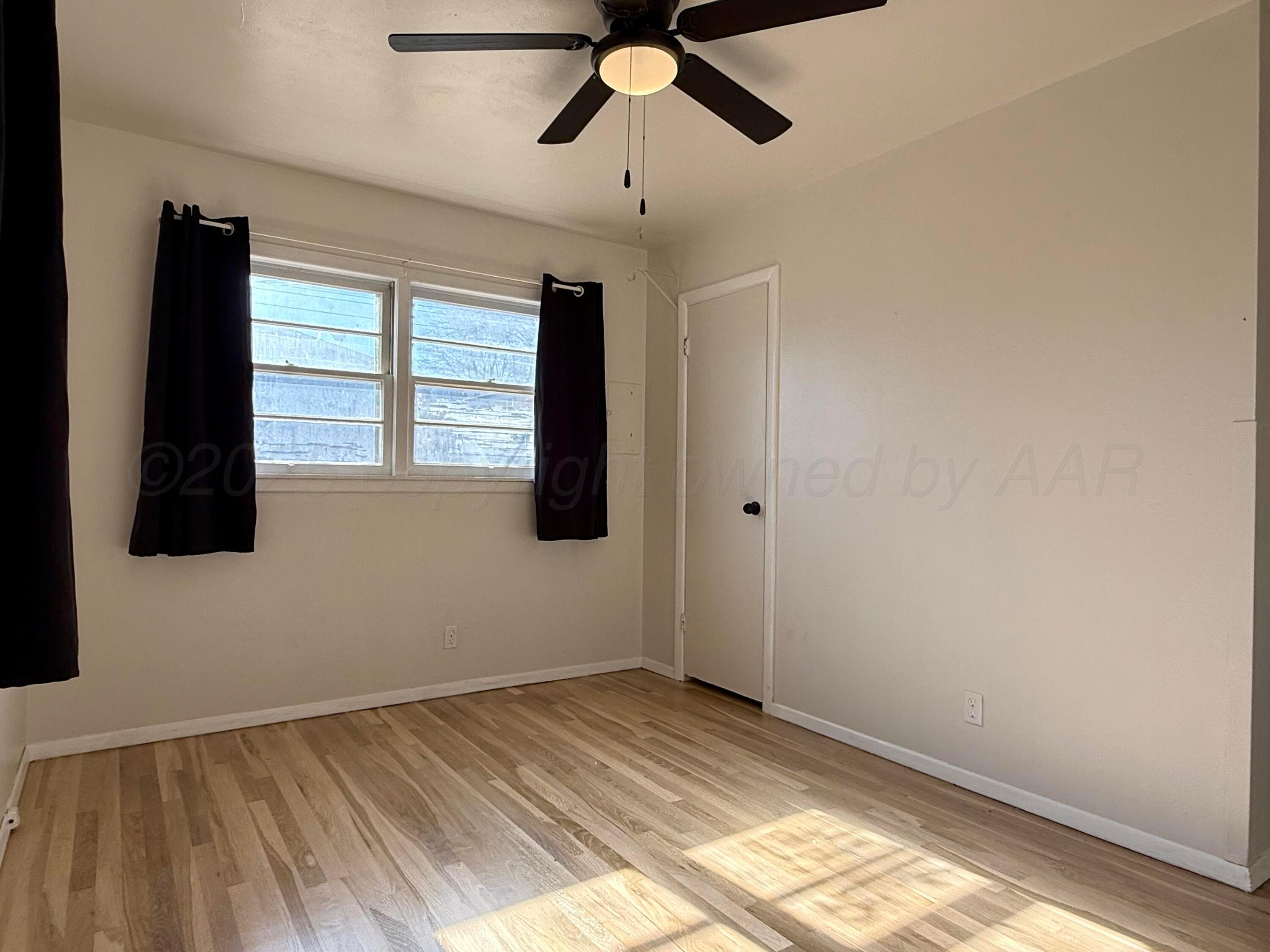 200 Teague Street Borger, TX 79007 - Photo 24 of 30 3rd bedroom