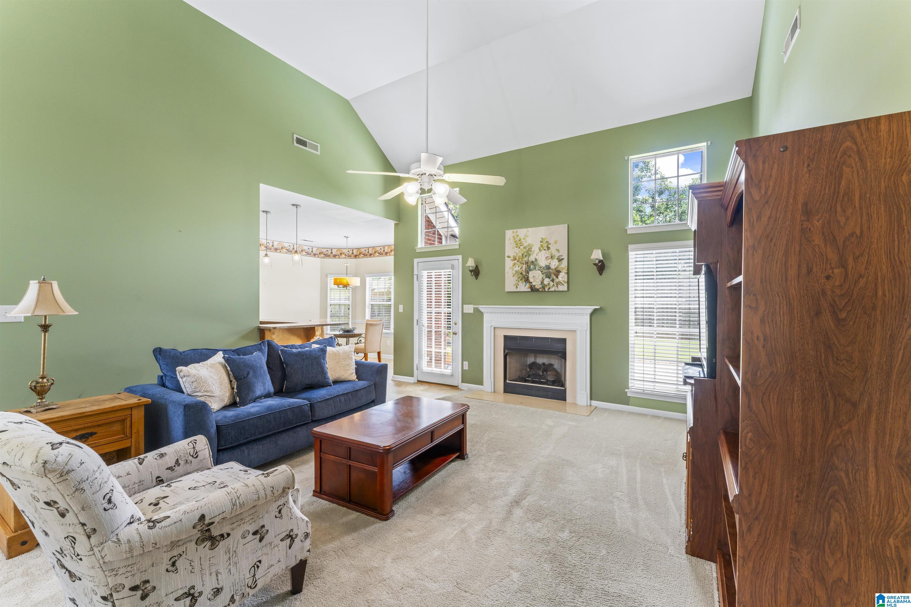 290 Victoria Station Alabaster, AL 35114 - Photo 7 of 46