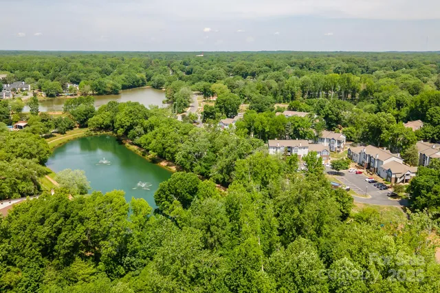 $194,900 | 7129 Stonington Lane, Charlotte, NC 28227