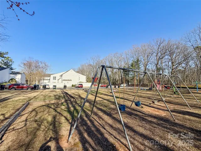 $194,900 | 7129 Stonington Lane, Charlotte, NC 28227