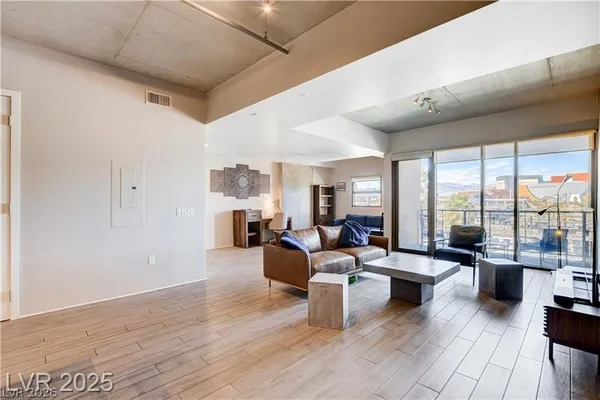 $4,600 | Undisclosed Address, Las Vegas, NV 89101