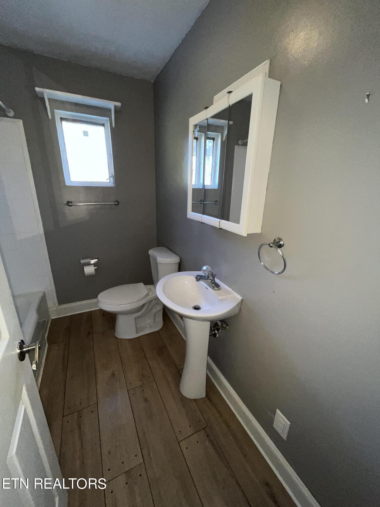 7757 Heiskell Road Powell, TN 37849 - Photo 21 of 42 Gallery Image 21