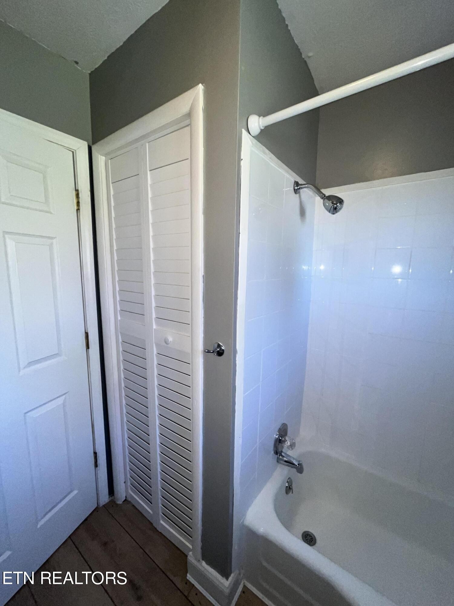 7757 Heiskell Road Powell, TN 37849 - Photo 23 of 42 Gallery Image 23