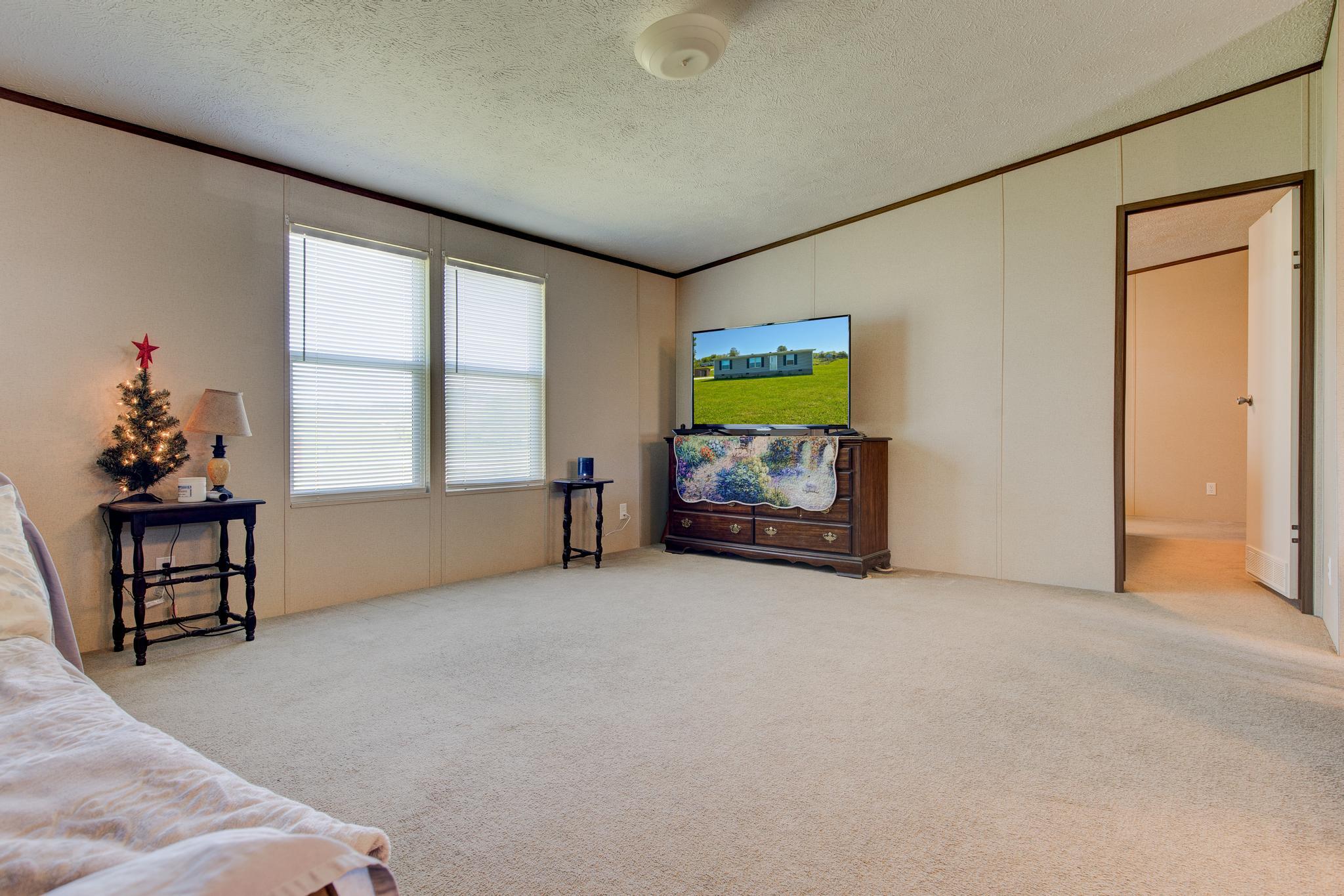 3270 Saltwell Road Owingsville, KY 40360 - Photo 6 of 14 261A4115_6_7-Edit