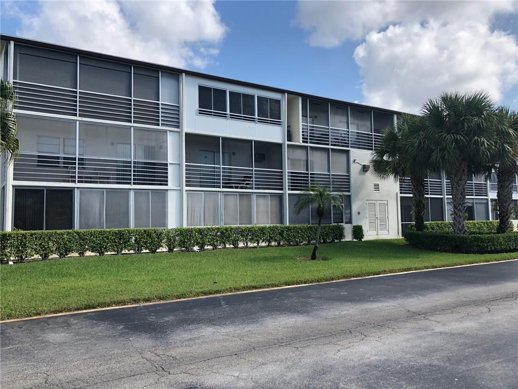 105 Suffolk C, Unit 105 Boca Raton, FL 33434 - Photo 34 of 35 Photo 34