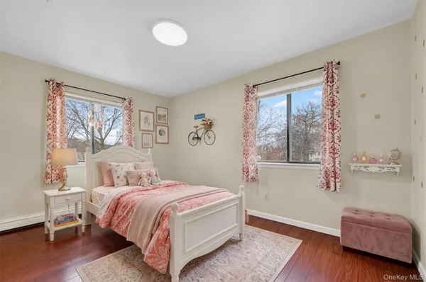 $590,000 | 22 Cambridge Circle, Monroe, NY 10950