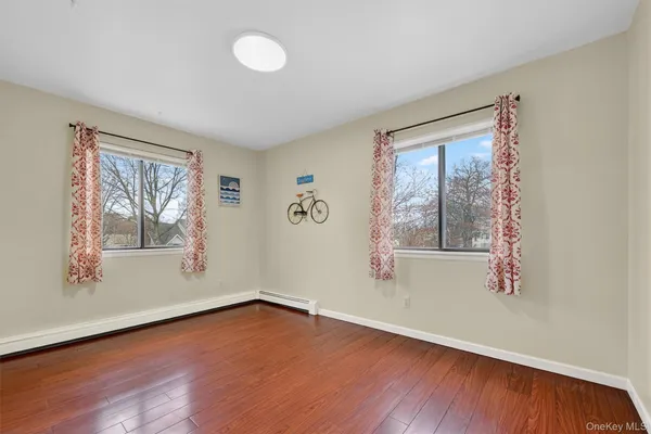 $590,000 | 22 Cambridge Circle, Monroe, NY 10950