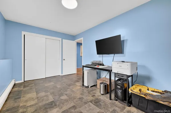 $590,000 | 22 Cambridge Circle, Monroe, NY 10950