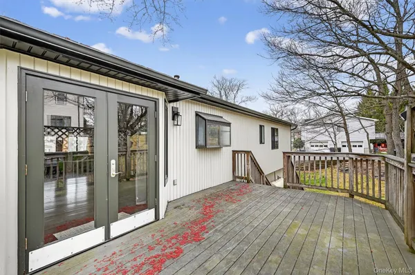 $590,000 | 22 Cambridge Circle, Monroe, NY 10950