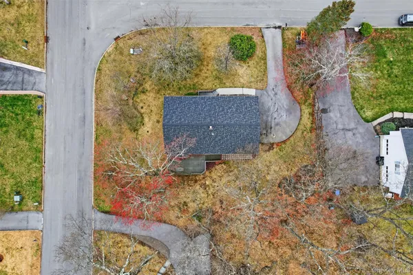 $590,000 | 22 Cambridge Circle, Monroe, NY 10950