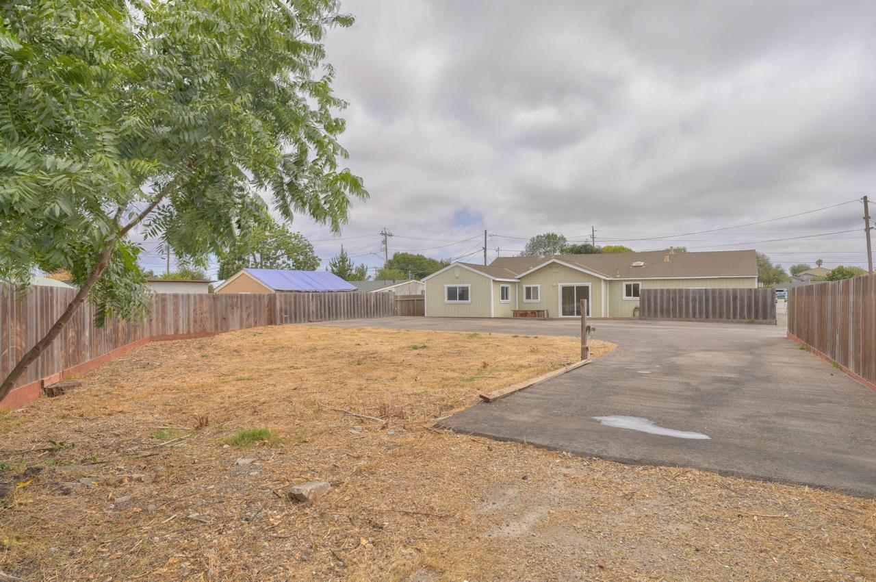 83 Russell Road Salinas, CA 93906 - Photo 27 of 28 Gallery Image 27