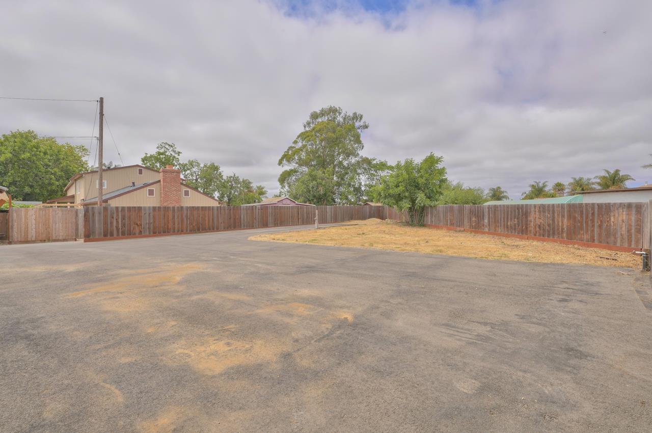 83 Russell Road Salinas, CA 93906 - Photo 28 of 28 Gallery Image 28