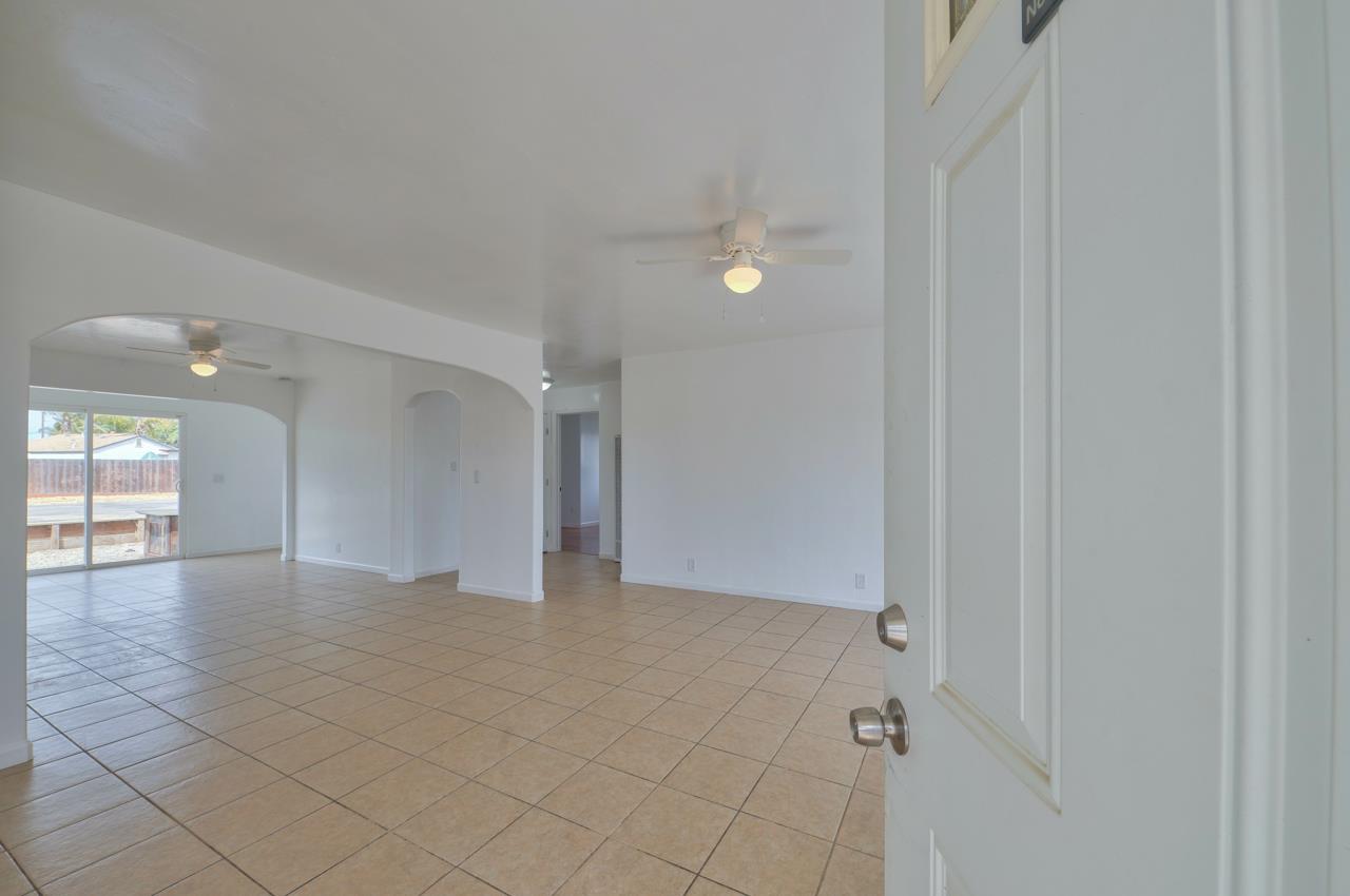 83 Russell Road Salinas, CA 93906 - Photo 5 of 28 Gallery Image 5