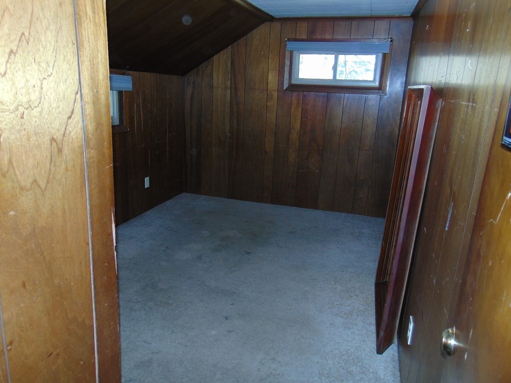 286 Riverside Drive Tiverton, RI 02878 - Photo 30 of 38 a view of elevator