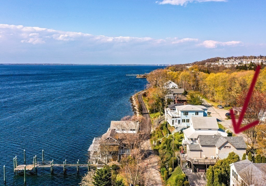 286 Riverside Drive Tiverton, RI 02878 - Photo 4 of 38 a view of sky from balcony