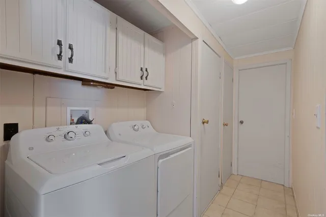 $139,900 | 114 Village Circle West, Unit 114, Manorville, NY 11949