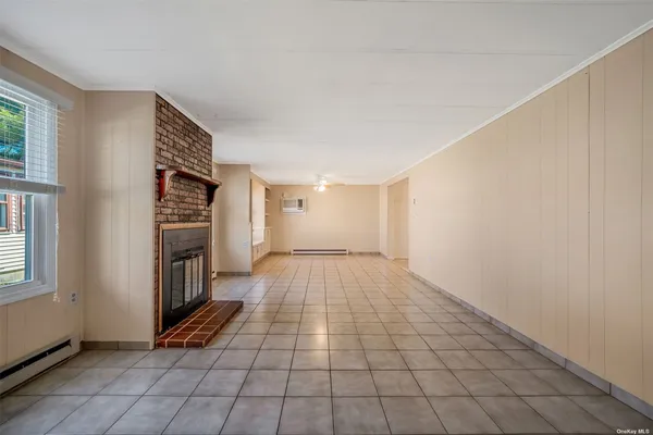 $139,900 | 114 Village Circle West, Unit 114, Manorville, NY 11949