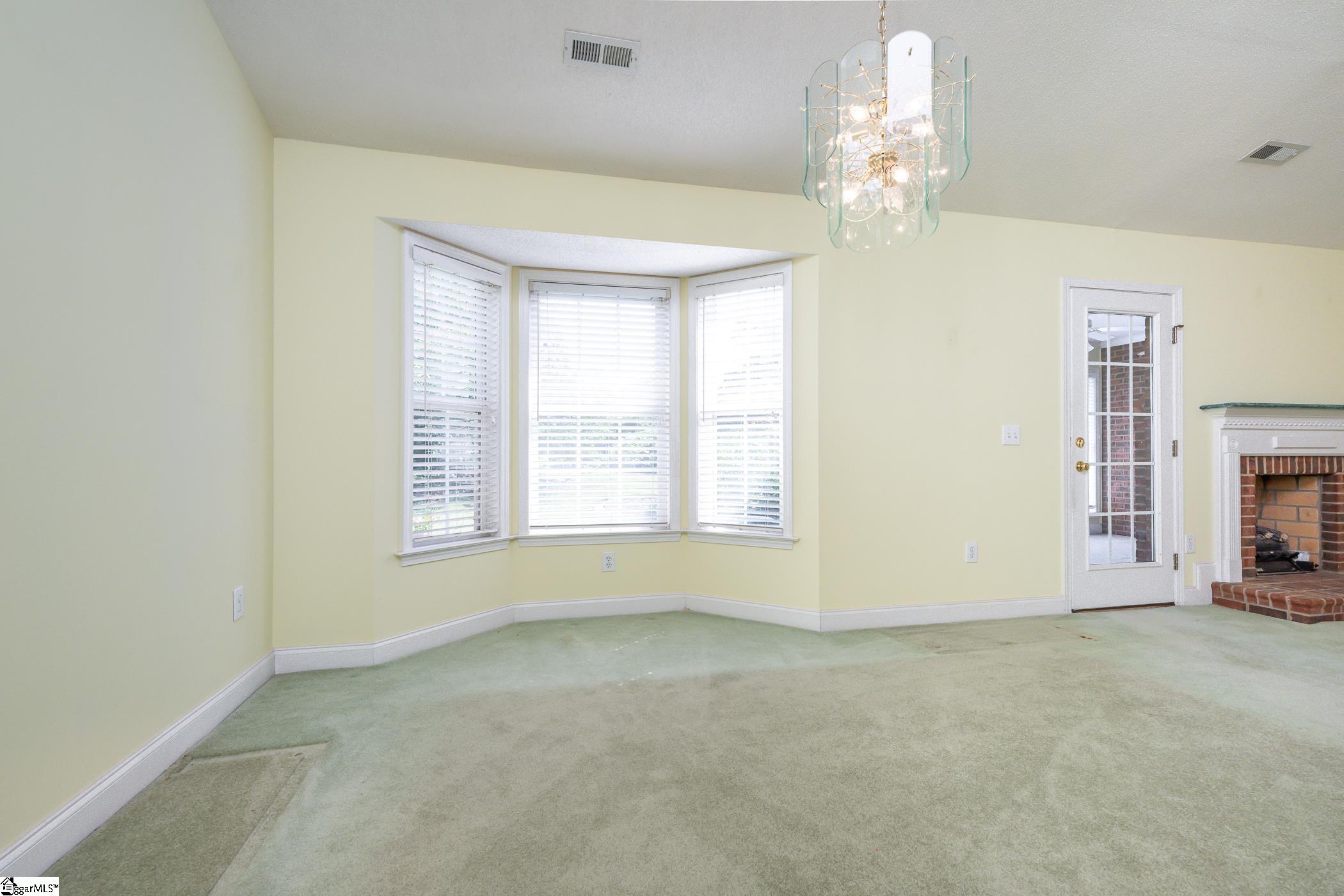 8 Pasture View Court Simpsonville, SC 29680 - Photo 12 of 36 Gallery Image 12
