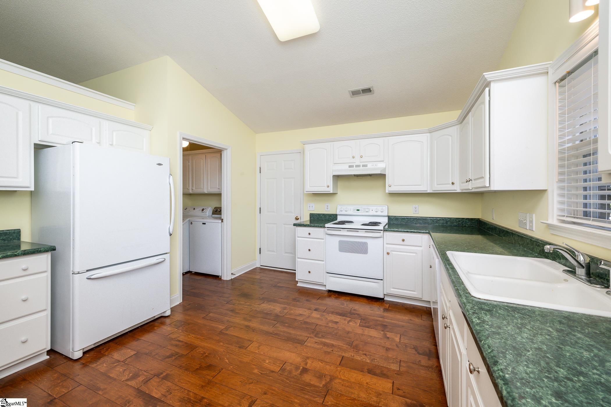 8 Pasture View Court Simpsonville, SC 29680 - Photo 14 of 36 Gallery Image 14