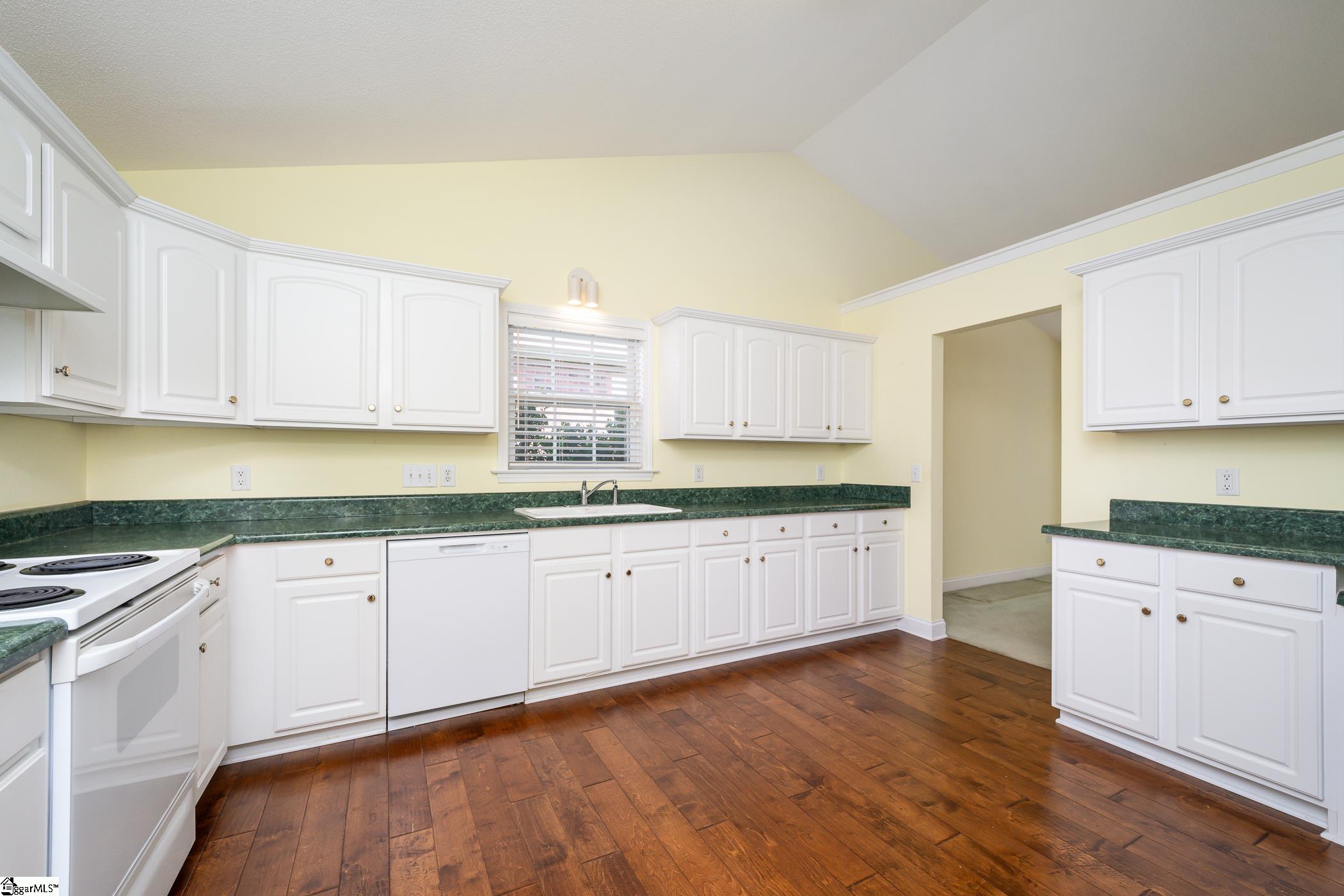 8 Pasture View Court Simpsonville, SC 29680 - Photo 16 of 36 Gallery Image 16
