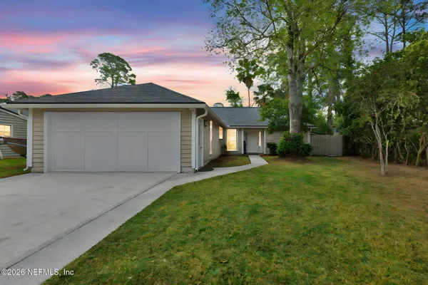$395,000 | 4340 Queensway Drive, Jacksonville, FL 32257
