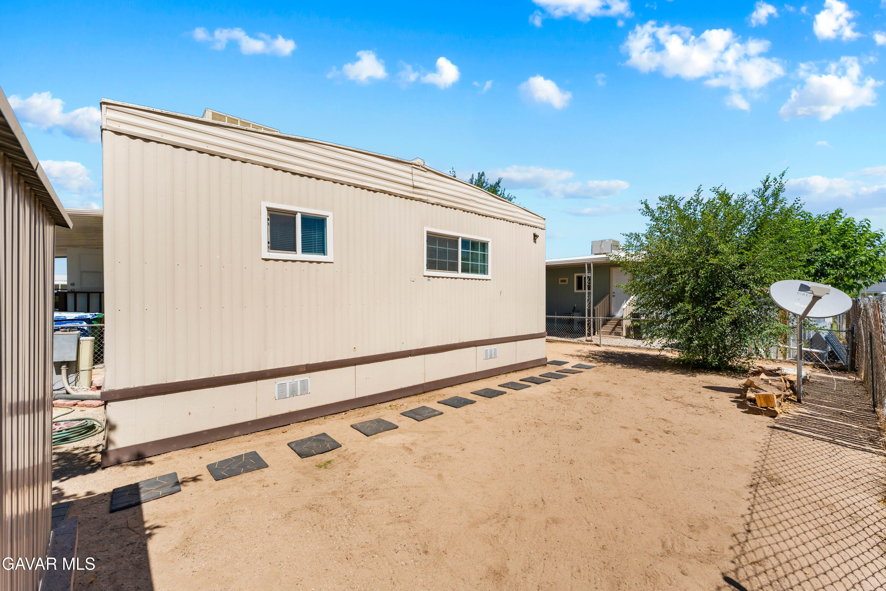 801 West Ward Avenue Ridgecrest, CA 93555 - Photo 28 of 43 Ward-32