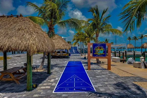 $3,000 | 10877 Overseas Highway, Unit 108, Marathon, FL 33050