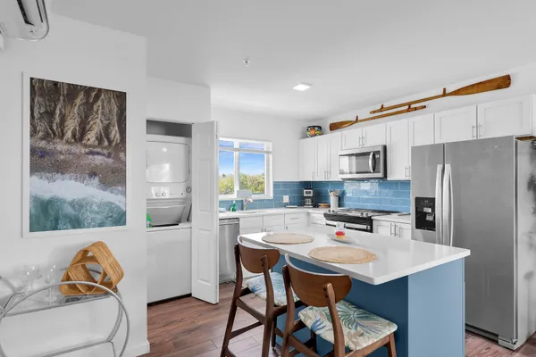 $3,000 | 10877 Overseas Highway, Unit 108, Marathon, FL 33050