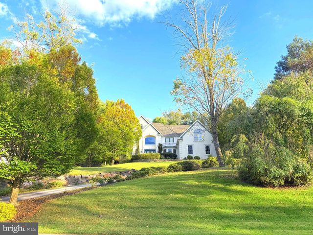 a view of an entryway with a staircase