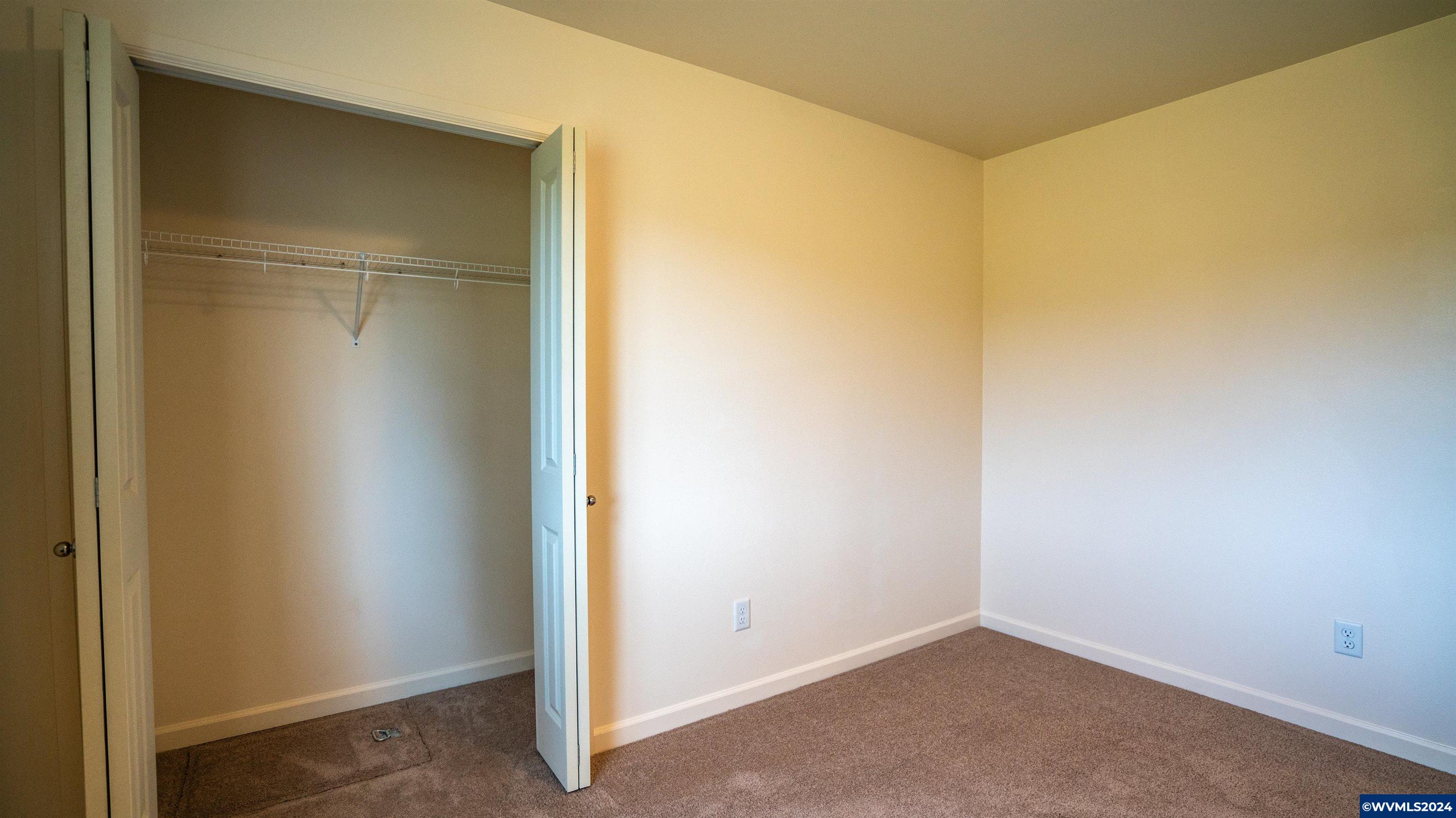 37082 Goats Road Springfield, OR 97478 - Photo 18 of 35