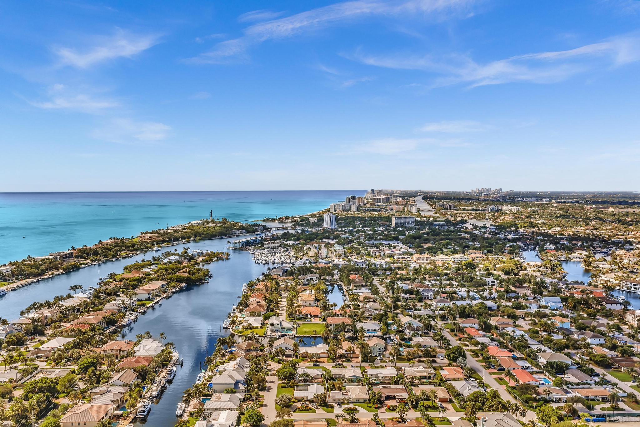 2888 Northeast 33rd Street Lighthouse Point, FL 33064 - Photo 122 of 129 DJI_20250911104702_0116_D