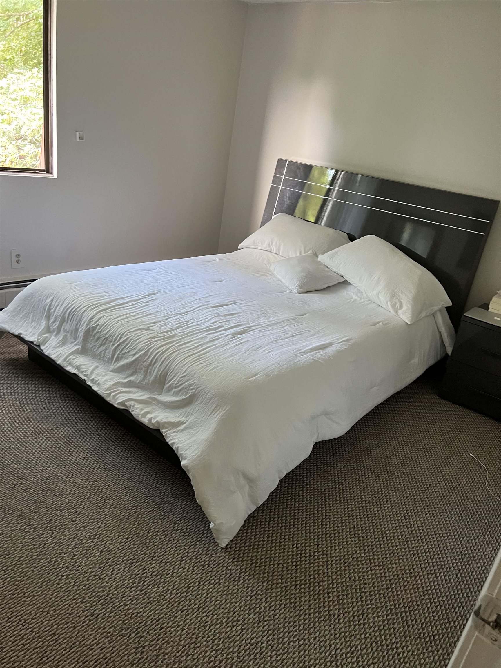 545 Calef Road, Unit 28 Manchester, NH 03103 - Photo 8 of 11