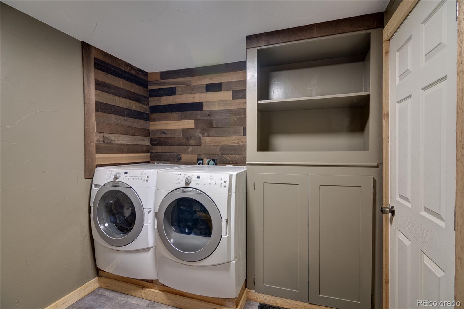 83 Hudson Road Pine, CO 80470 - Photo 31 of 40 Gallery Image 31