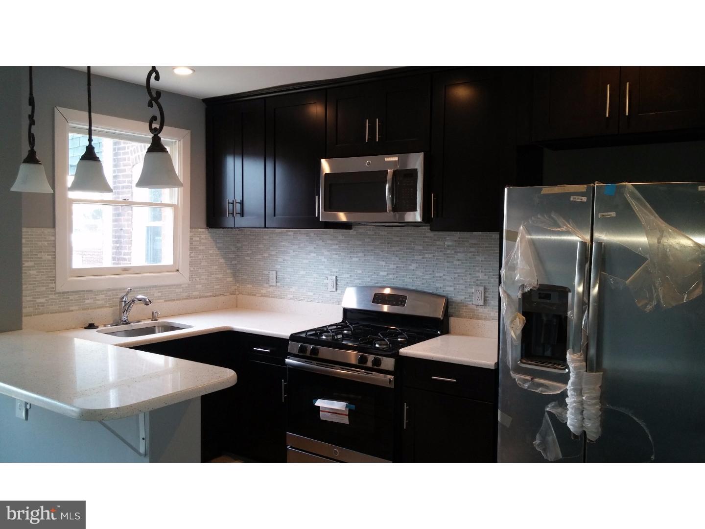 6436 Morris Park Road Philadelphia, PA 19151 - Photo 9 of 25 Kitchen