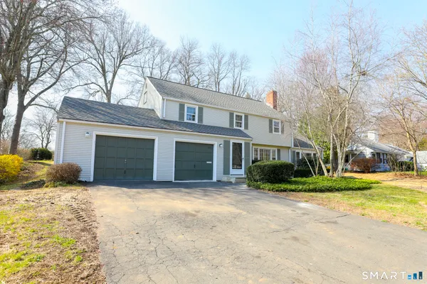 $5,000 | 105 Hyde Road, West Hartford, CT 06117