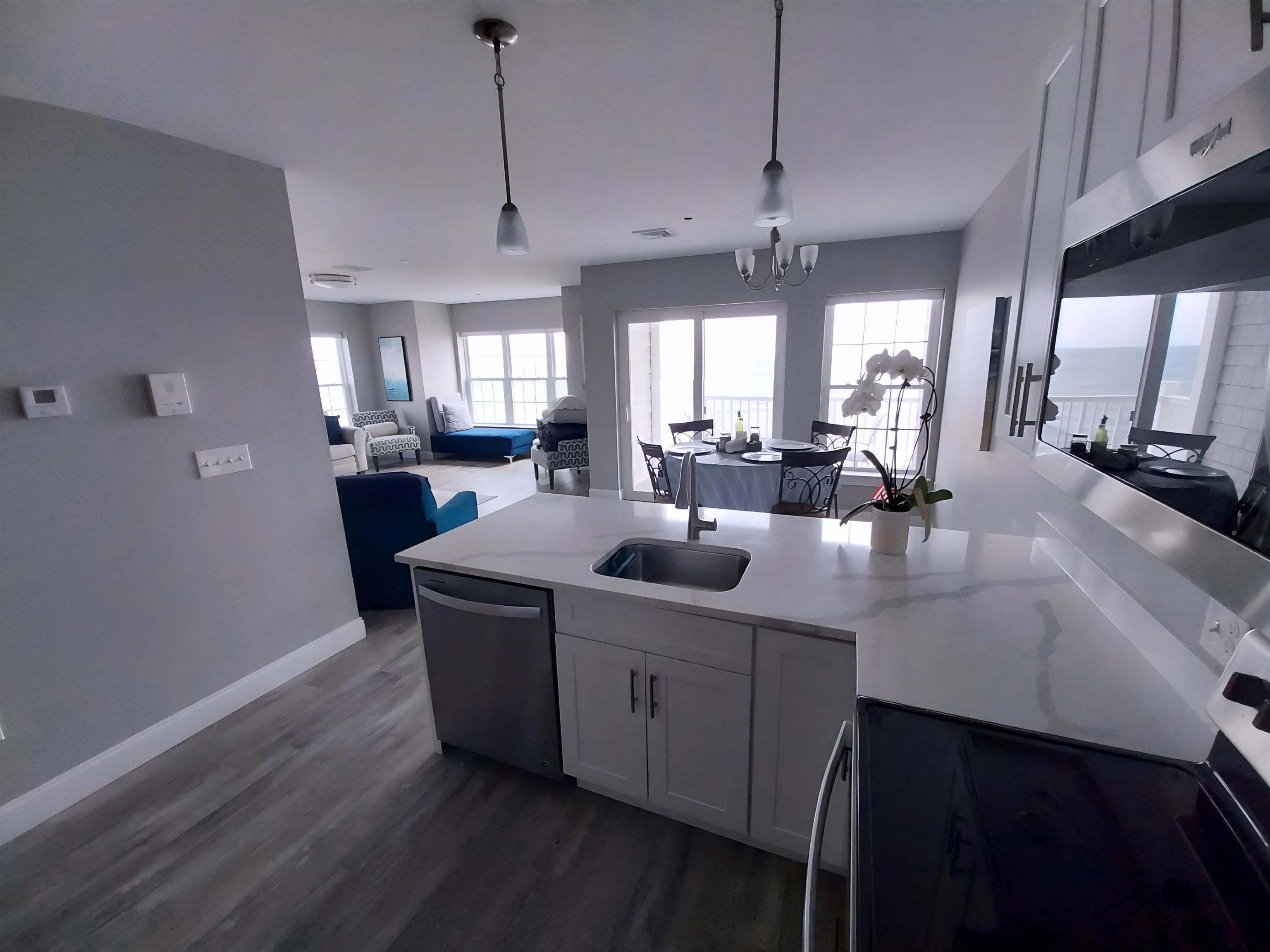 435 Ocean Boulevard, Unit 401 Hampton, NH 03842 - Photo 10 of 33